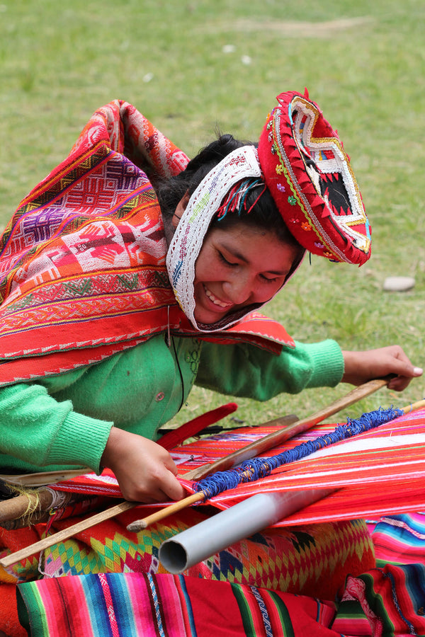 Peruvian Artisan weaving