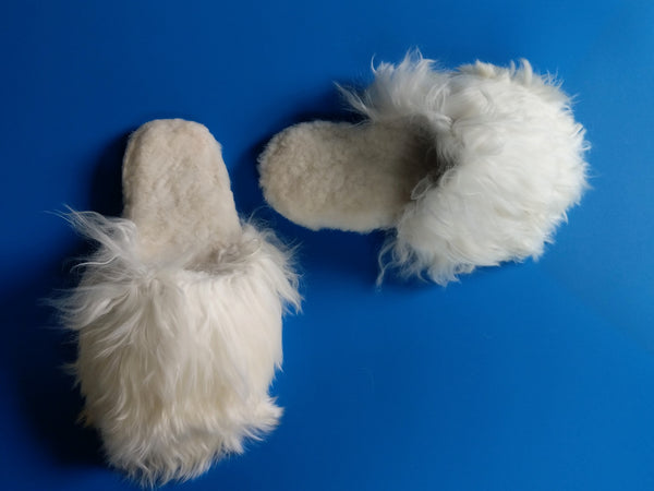Handmade Peruvian Alpaca Slipper Suri White