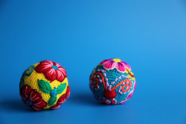 Andes Flowers Ornament Set