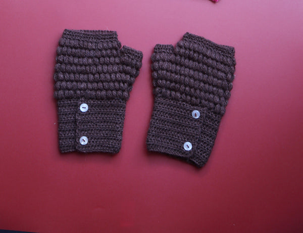 Alpaca Gloves Buttons Chocolate
