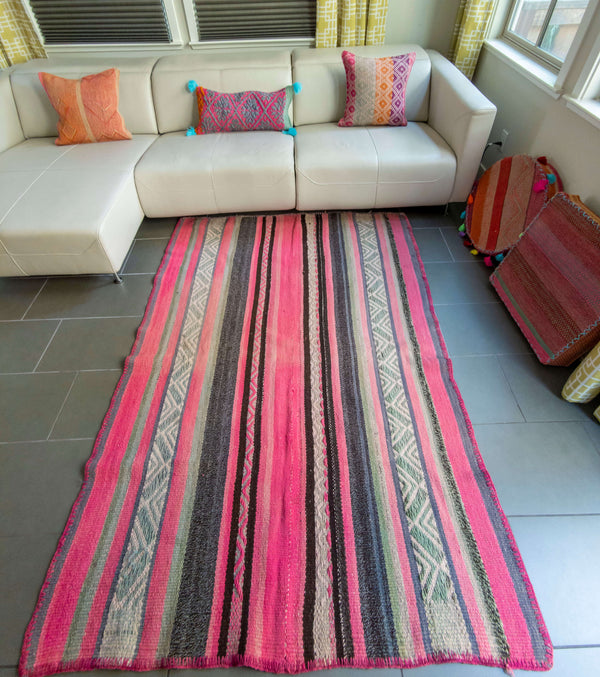 Peruvian Frazada Rug Decor