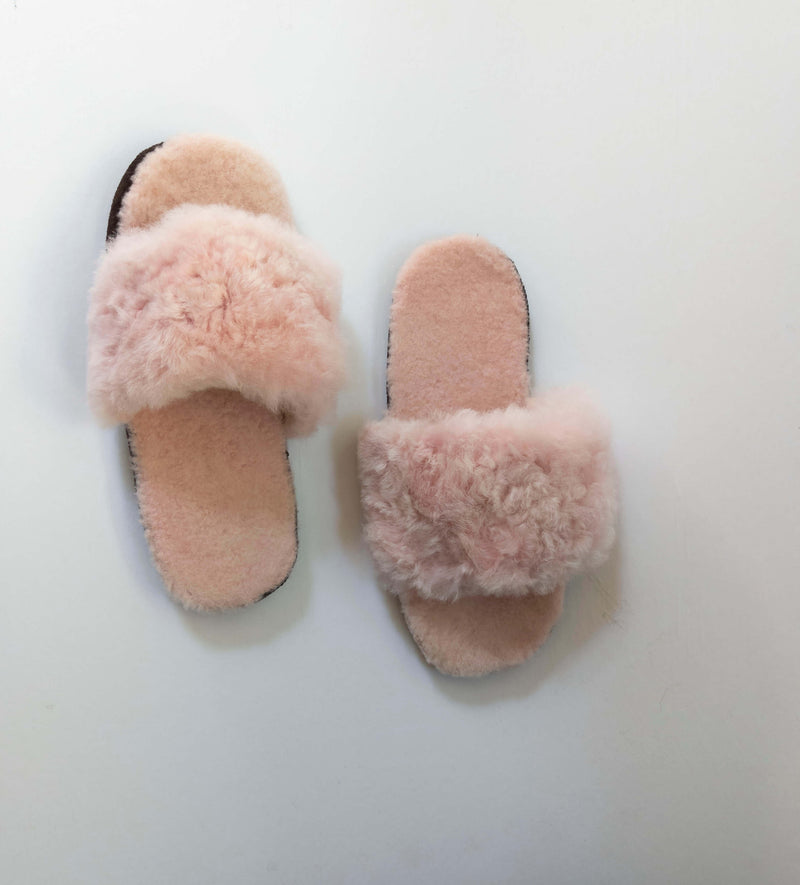 Alpaca Slipper Cross  Pink